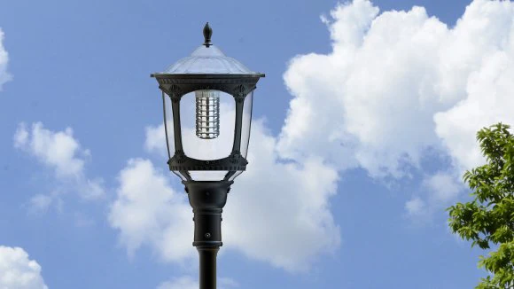 Lampione Solare Stile Antico 3000 Lumen - Image 3